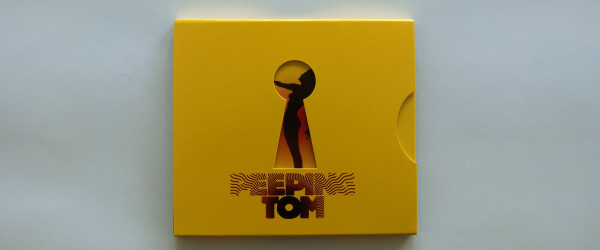 Plattencover von
Peeping Tom, zusammengefaltet